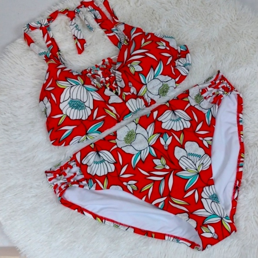 Swimsuits For All Red 2-piece Floral, Size XXL